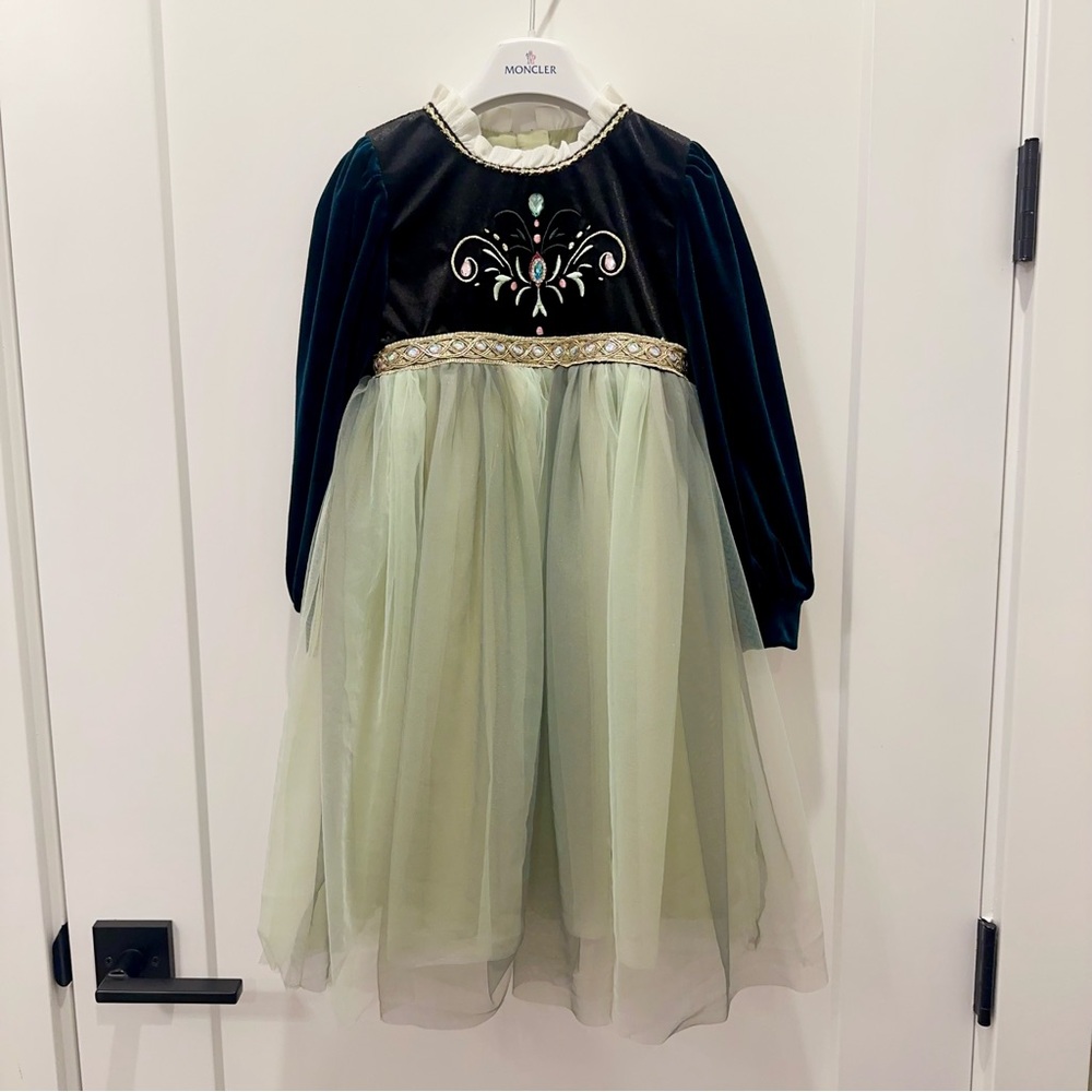 Anna-inspired princess tulle dress